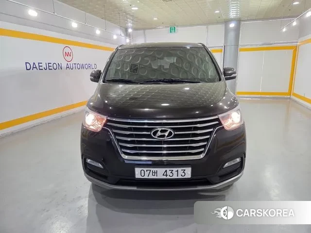 Hyundai The New Grand Starex id 3773235 из Кореи 10