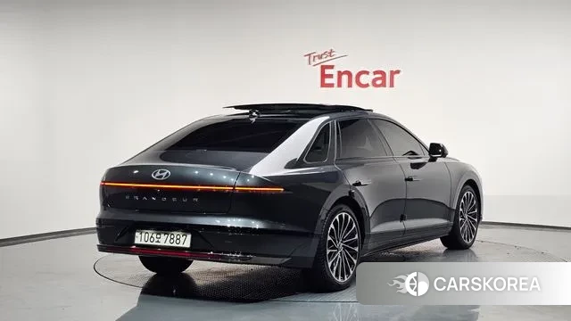 Hyundai Grandeur Hybrid (GN7) id 2900238 из Кореи 12