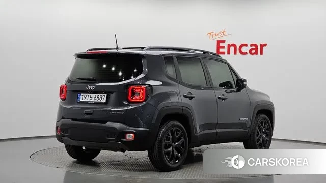 Jeep Renegade id 3544749 из Кореи 12