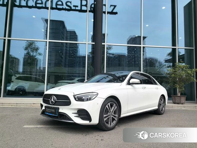 Mercedes-Benz E-class id 4264852 из Китая 11