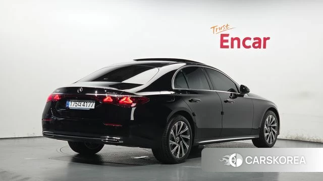 Mercedes-Benz E-Class W214 id 4691257 из Кореи 12