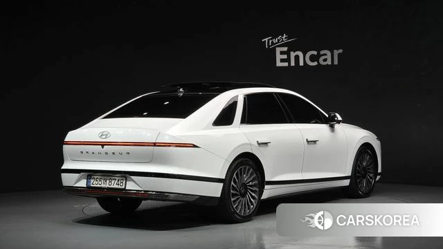 Hyundai Grandeur Hybrid (GN7) id 4710899 из Кореи 12