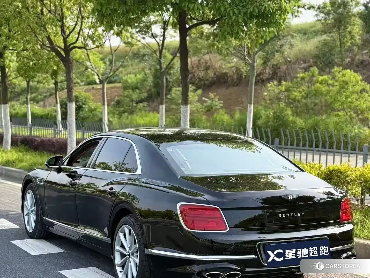 Bentley Flying 2021 Черный из Китая, фото 3