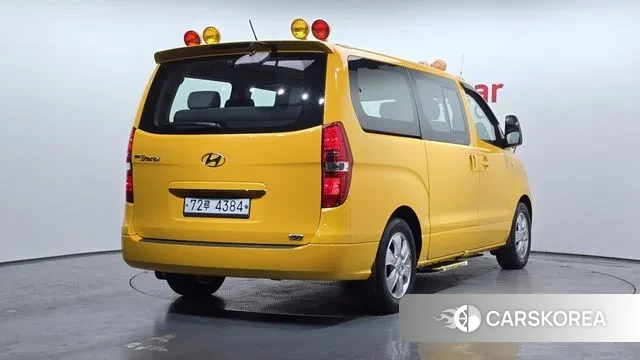 Hyundai The New Grand Starex id 3779249 из Кореи 12