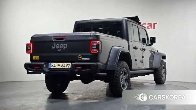 Jeep Gladiator (JT) id 3671902 из Кореи 12