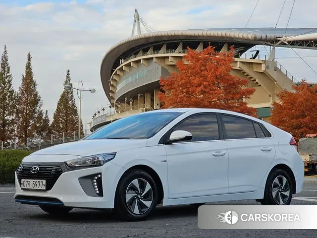 Hyundai Ionic Hybrid id 3368549 из Кореи 12