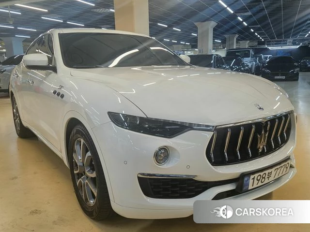 Maserati Levante id 3819060 из Кореи 7