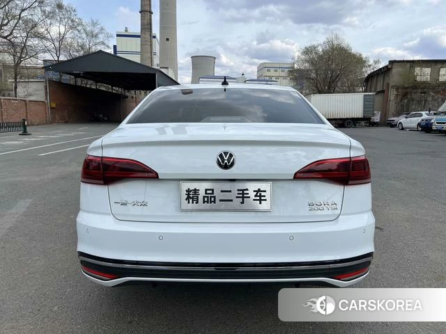 Volkswagen Bora id 4263239 из Китая 12
