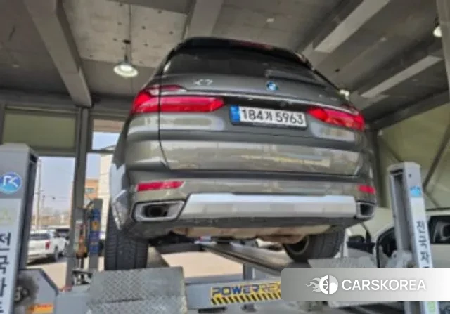 BMW X7 (G07) 2022 Серый из Кореи, фото 2