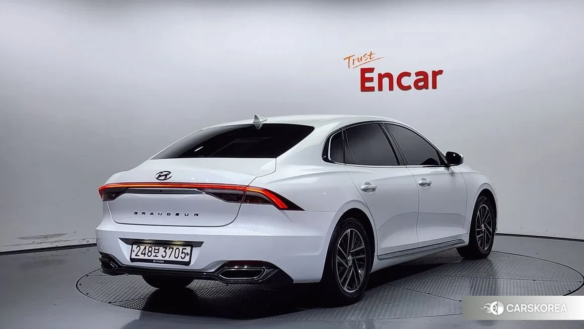 Hyundai The New Grandeur IG id 1980962 из Кореи 12