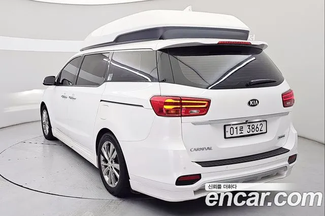 Kia The New Carnival id 2673789 из Кореи 12