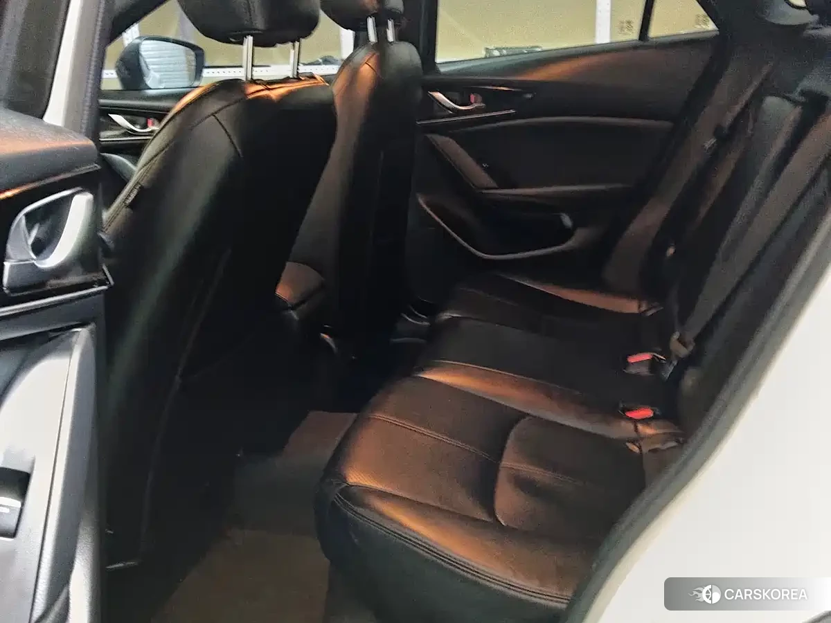 Mazda CX-4 id 4669328 из Китая 12