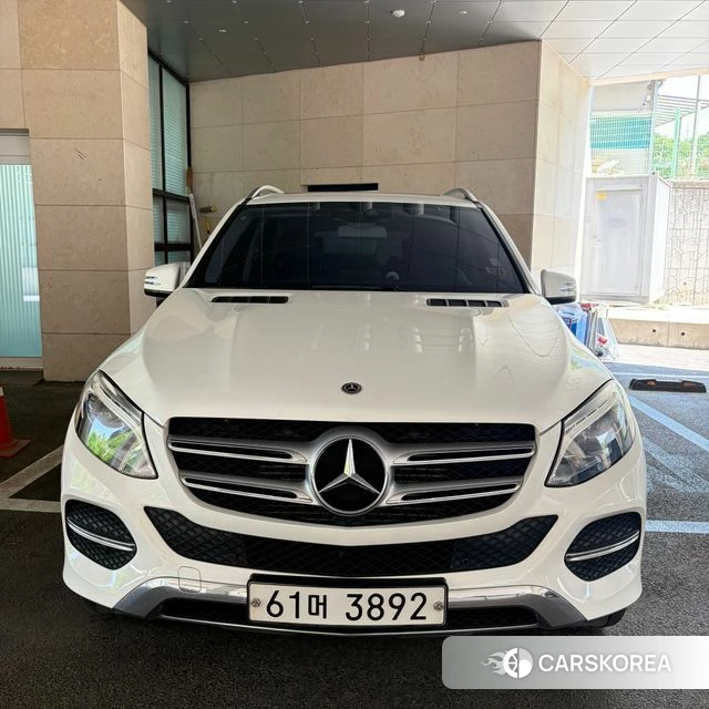 Mercedes-Benz GLE - Class W166 2018 Белый из Кореи, фото 2