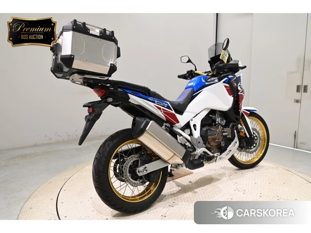 Проданный Honda CRF1100L AFRICA TWIN ADV 2022 из Японии, фото 2