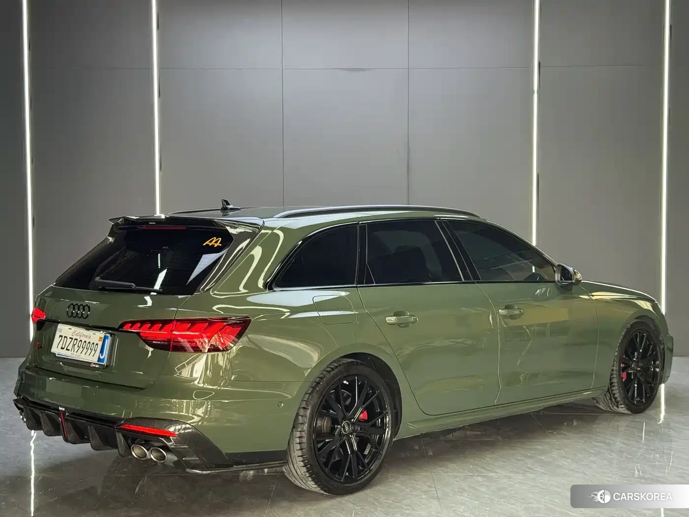 Audi S4 2024 Зеленый из Китая, фото 2