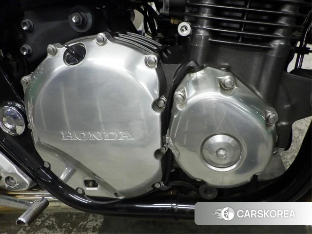 Engine photo