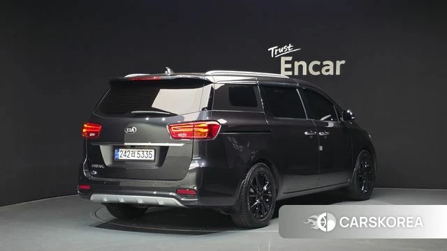 Kia The New Carnival id 4483172 из Кореи 12