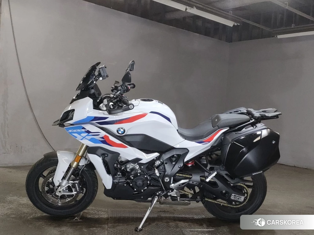 Проданный BMW S1000XR 2023 из Японии