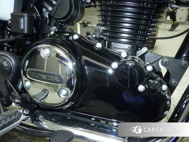 Engine photo
