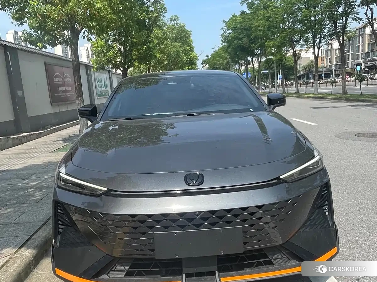 Chang'an Changan UNI-V 2025 Зеленый из Китая, фото 2