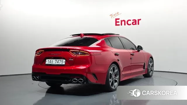 Kia Stinger id 3408216 из Кореи 12