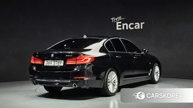 BMW 5 Series (G30) id 4377941 из Кореи 12