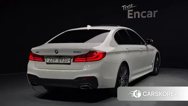 BMW 5 Series (G30) id 3344827 из Кореи 12