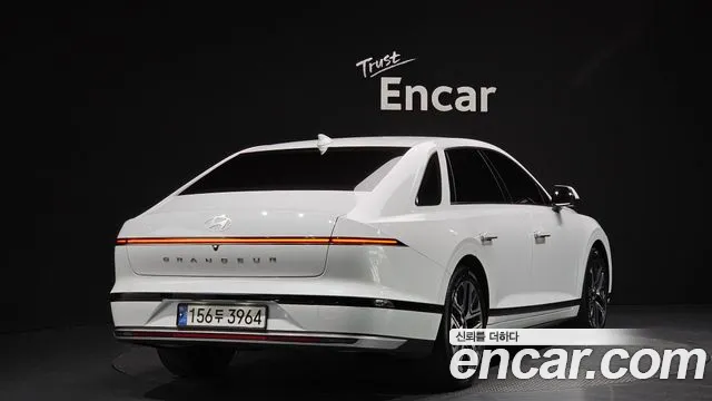 Hyundai Grandeur Hybrid (GN7) id 2737629 из Кореи 12