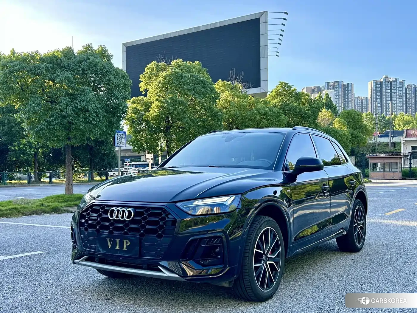 Audi Q5L id 4547625 из Китая 11