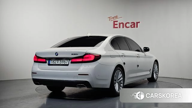 BMW 5 Series (G30) id 3843416 из Кореи 12