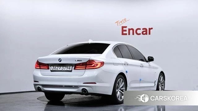 BMW 5 Series (G30) id 3924983 из Кореи 12