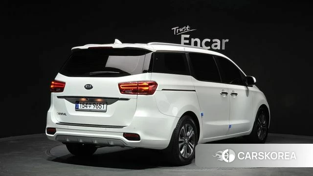 Kia The New Carnival id 3905171 из Кореи 12