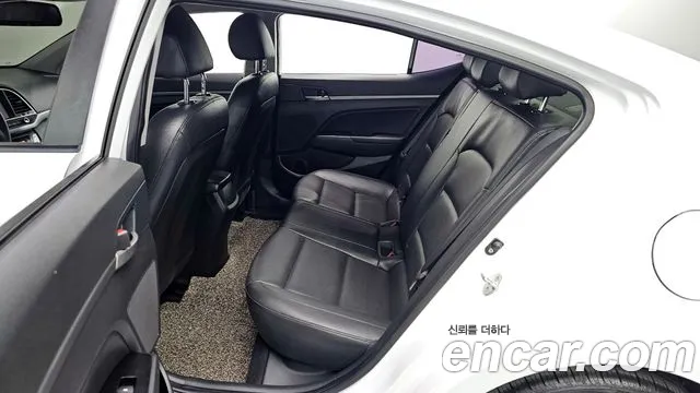 Hyundai Avante AD id 2542856 из Кореи 12