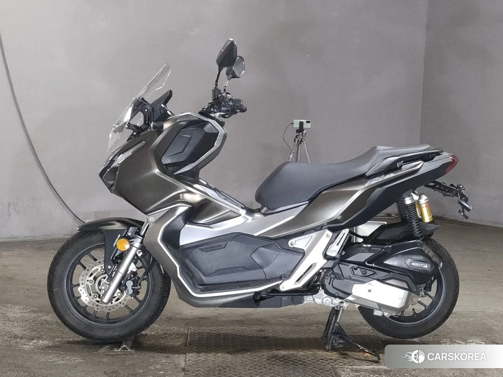 Проданный Honda ADV150 2019 из Японии