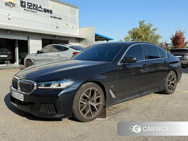 BMW 5 Series (G30) id 3348232 из Кореи 12