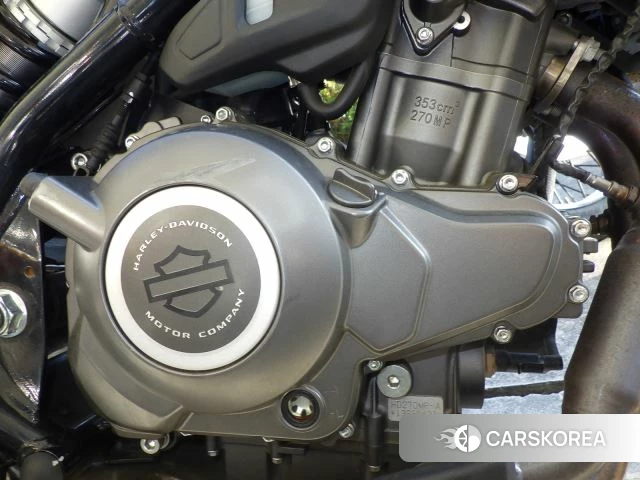 Engine photo