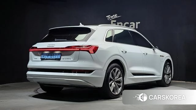 Audi e-Tron id 4697311 из Кореи 12