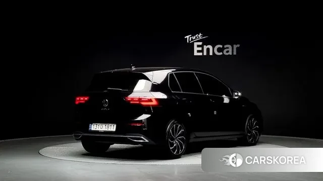 Volkswagen Golf 8th Generation id 2895014 из Кореи 12