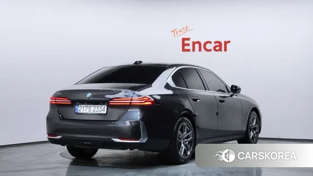 BMW 5 Series (G60) id 3721036 из Кореи 12