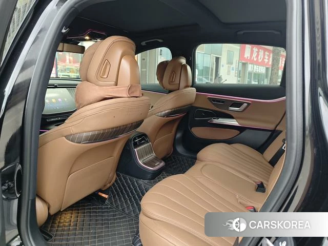 Mercedes-Benz E-class 2024 Черный из Китая, фото 2