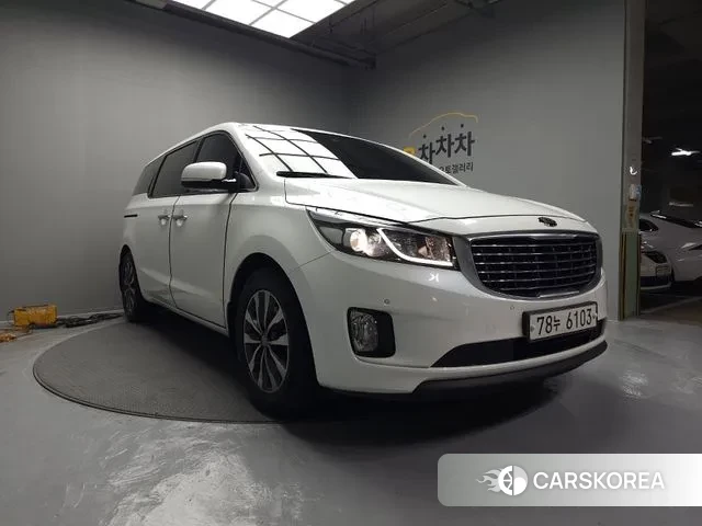 Kia All New Carnival id 3229784 из Кореи 11