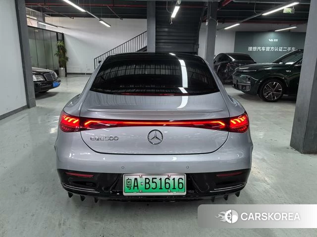 Mercedes-Benz EQE 2023 Серебристо-серый из Китая, фото 4