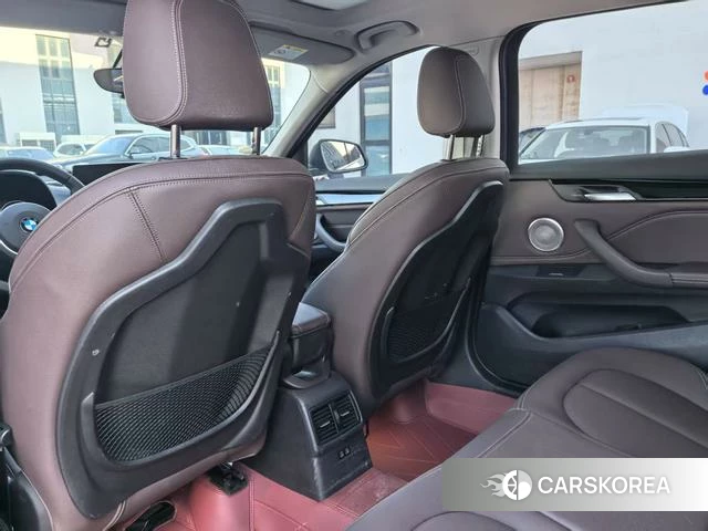 BMW X1 2022 Белый из Китая, фото 3