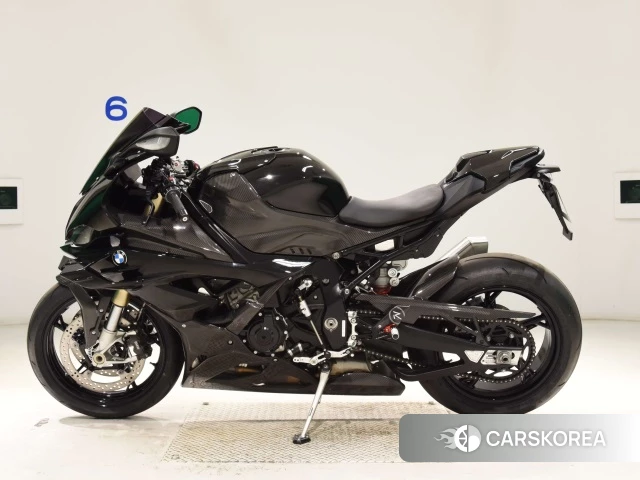 Проданный BMW S1000RR 2023 из Японии