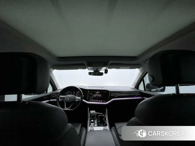 Volkswagen Touareg id 4207350 из Китая 12
