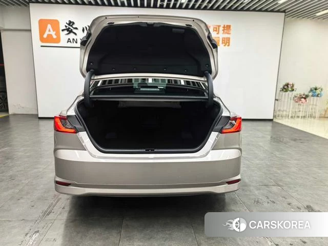 Toyota Camry id 4257466 из Китая 12