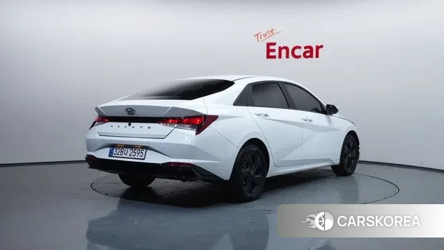 Hyundai Avante Hybrid (CN7) id 3539364 из Кореи 12