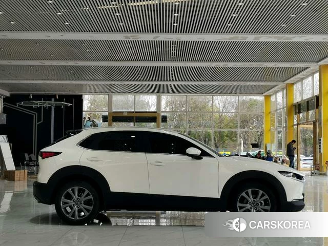 Mazda CX-30 id 3908802 из Китая 12