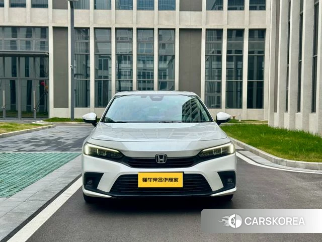 Honda Civic 2022 Белый из Китая, фото 4