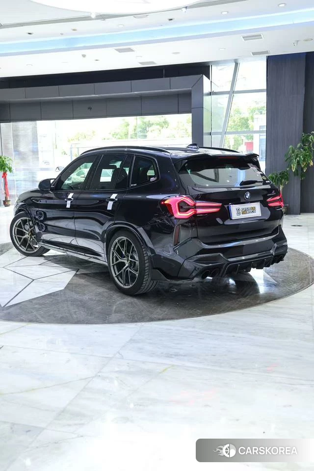 BMW X3 M 2023 Черный из Китая, фото 2